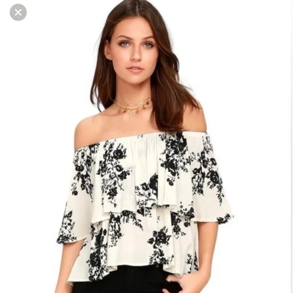 Lulus Crop Off Shoulder Top - Picture 1 of 11